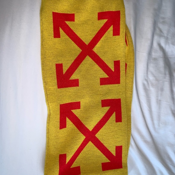 Off white arrow intarsia logo scarf - Picture 6 of 8